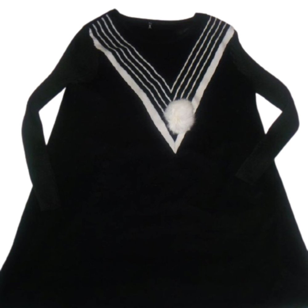 Long Black Flared  Fleece Sweater Top XXL but fits XL